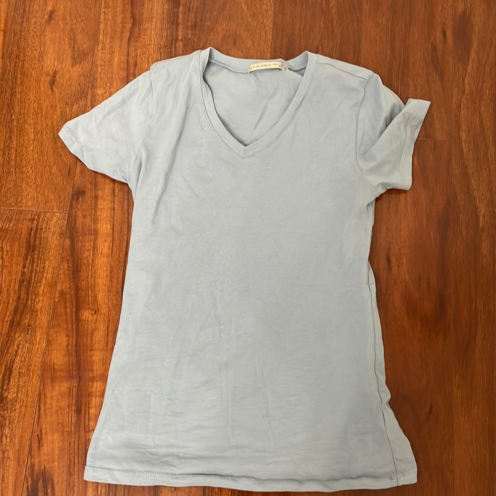 light blue shirt size small